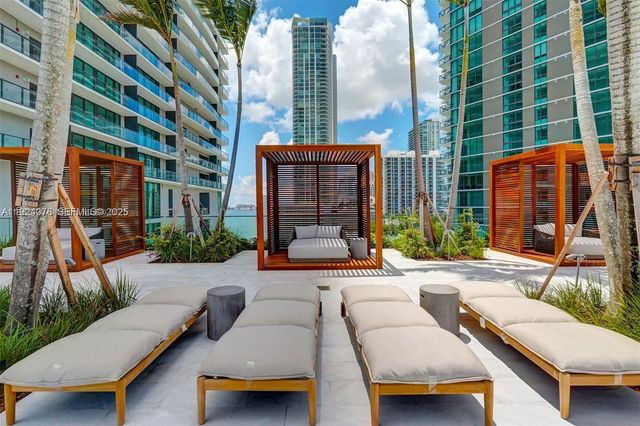 3131 NE 7th Ave 2805, Miami, FL 33137