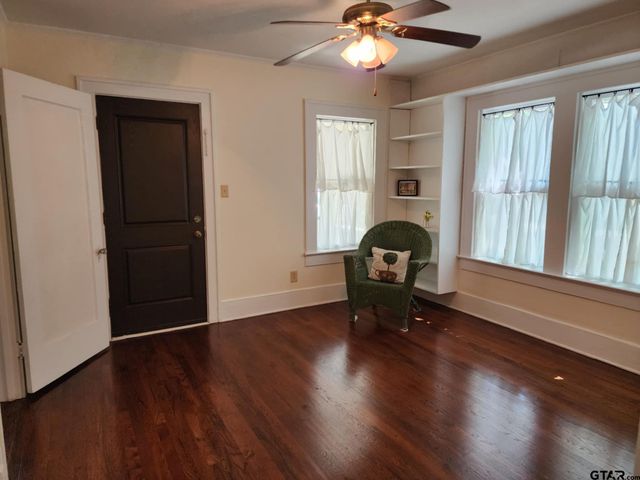 645 W Kilpatrick, Mineola, TX 75773