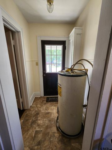 645 W Kilpatrick, Mineola, TX 75773
