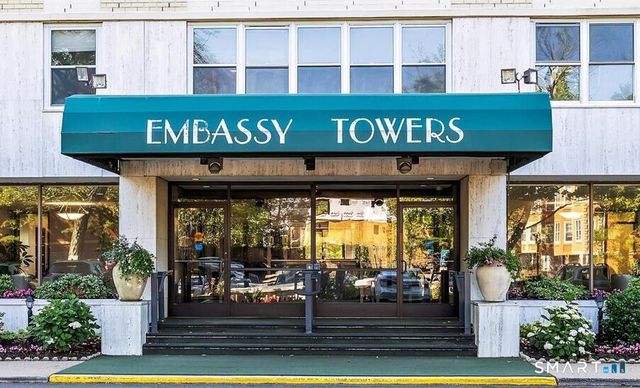 2625 Park Avenue 14J, Bridgeport, CT 06604