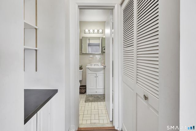 2625 Park Avenue 14J, Bridgeport, CT 06604