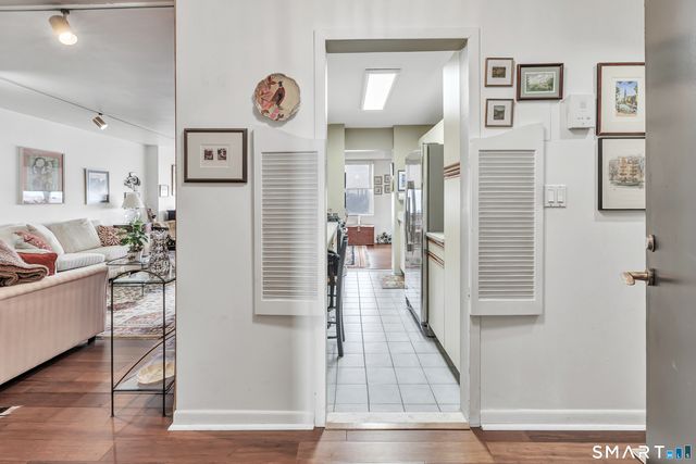 2625 Park Avenue 14J, Bridgeport, CT 06604