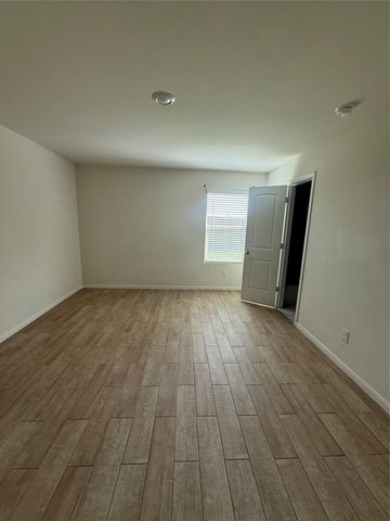 2725 Blackbuck Court, Crandall, TX 75114