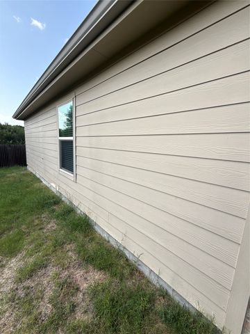 2725 Blackbuck Court, Crandall, TX 75114