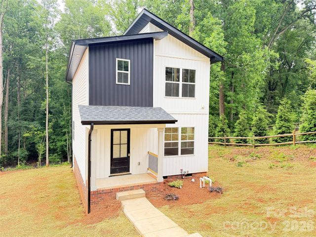 345 Rumple Street, Troutman, NC 28166