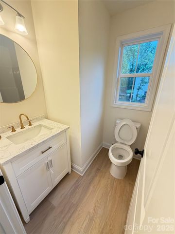345 Rumple Street, Troutman, NC 28166
