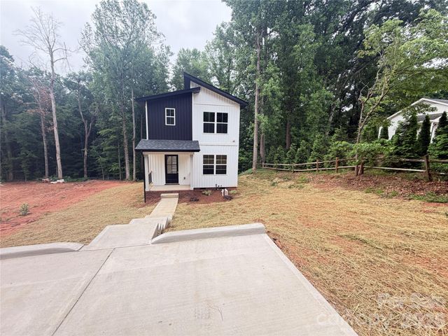 345 Rumple Street, Troutman, NC 28166