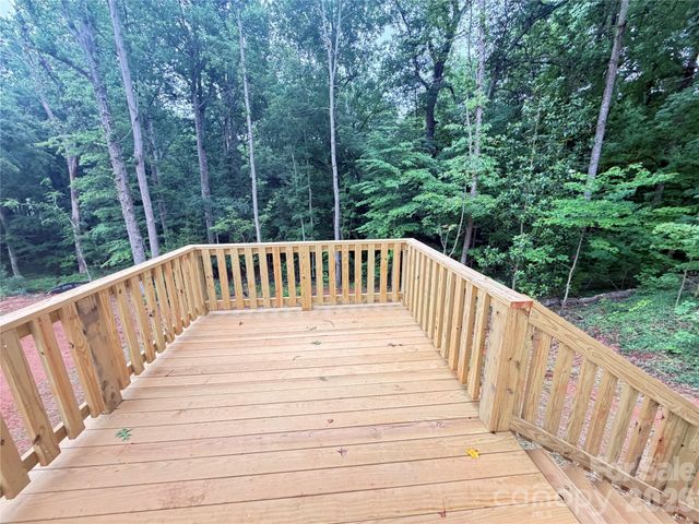 345 Rumple Street, Troutman, NC 28166