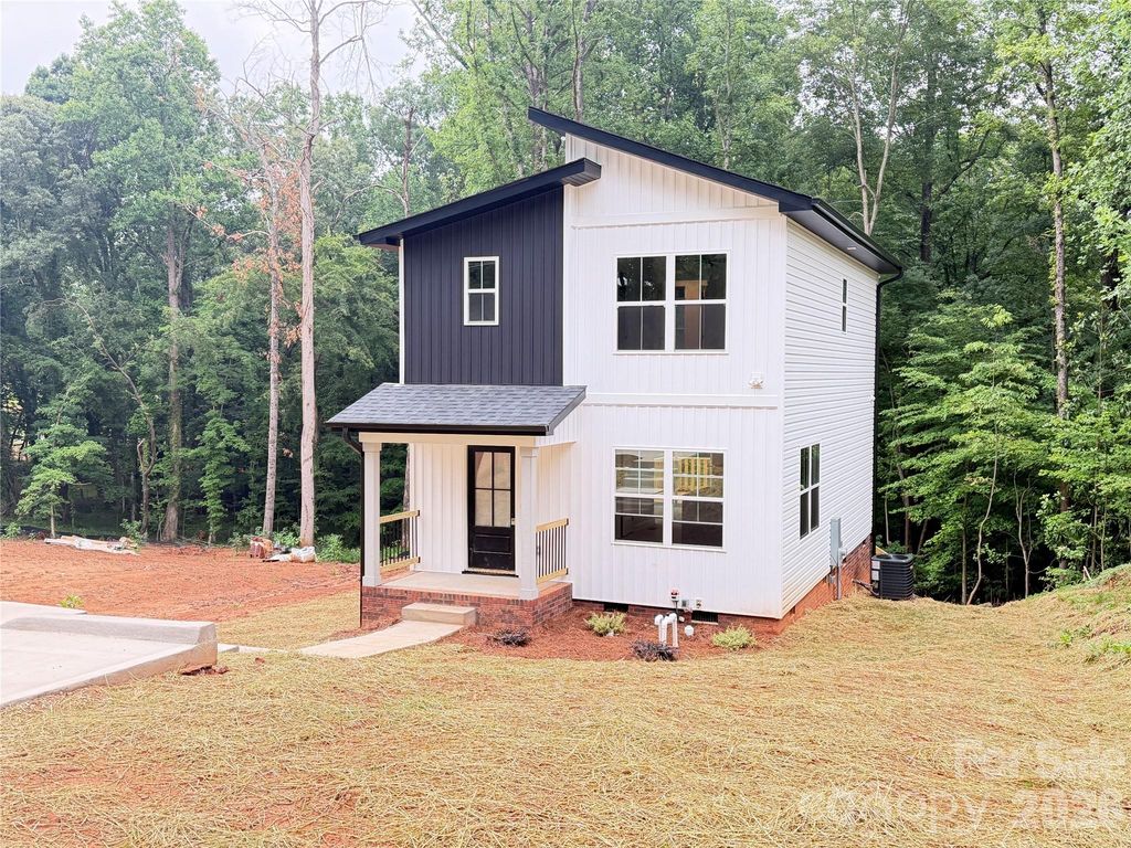 345 Rumple Street, Troutman, NC 28166