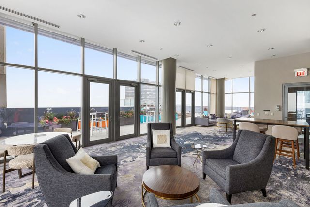 600 N Lake Shore Drive 1411, Chicago, IL 60611