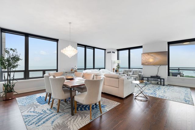 600 N Lake Shore Drive 1411, Chicago, IL 60611