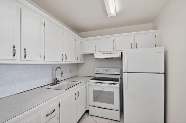 344 Northampton Q, West Palm Beach, FL 33417