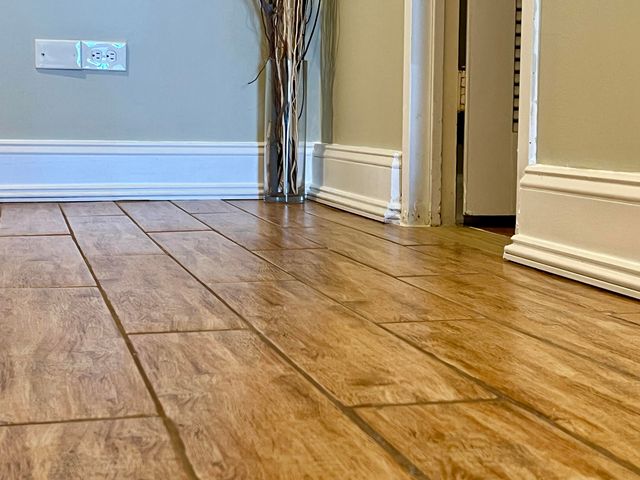 14 Lockwood Drive 11a, Charleston, SC 29401