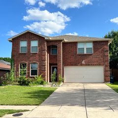 5425 Comanche Wells Drive, Mckinney, TX 75071