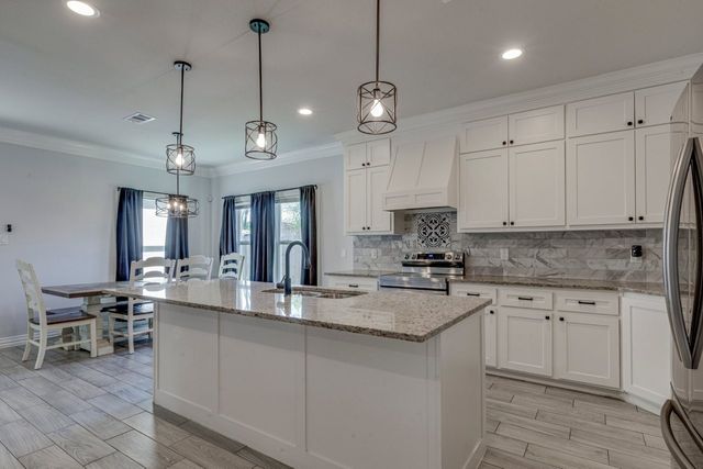 605 Bethlehem Street, Terrell, TX 75160