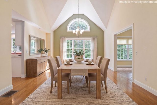 29 Vineyard Drive, Stratham, NH 03885