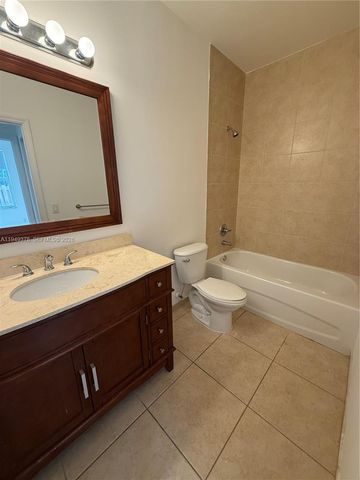 7412 NW 108th Path 0, Doral, FL 33178