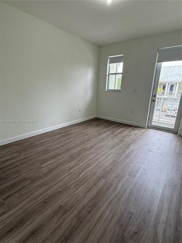 7412 NW 108th Path 0, Doral, FL 33178