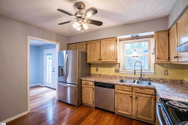 710 Hunts Bridge Road Unit 16, Greenville, SC 29617