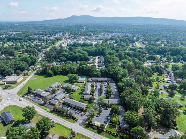 710 Hunts Bridge Road Unit 16, Greenville, SC 29617