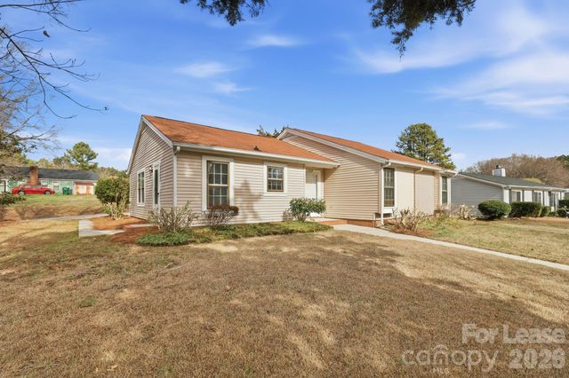 7224 Hackberry Lane, Charlotte, NC 28226