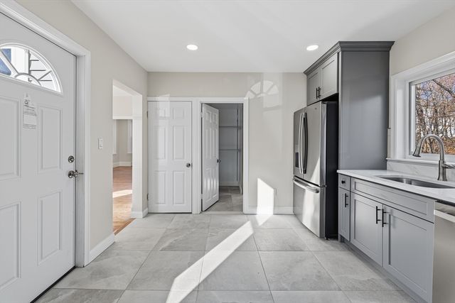 1297 Pleasant St, Weymouth, MA 02189