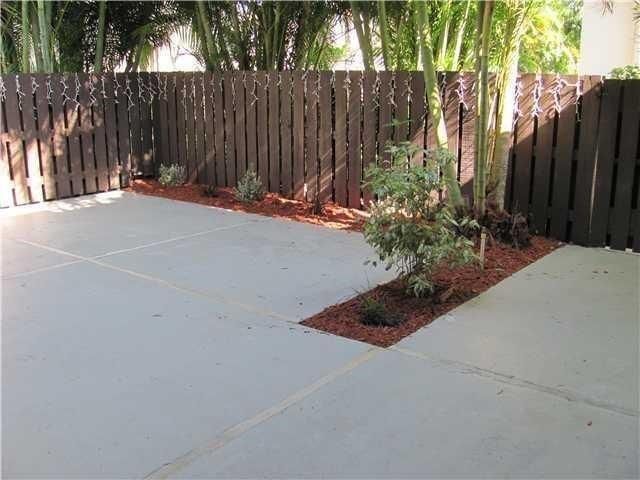 3349 Cocoplum Circle 33129, Coconut Creek, FL 33063