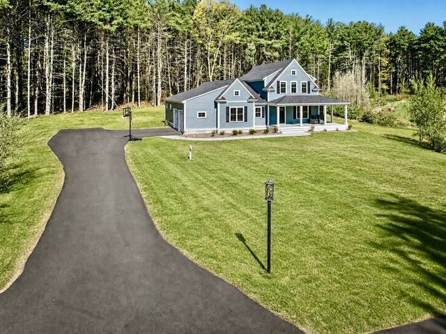 10 Homes Ave, Franklin, MA 02038