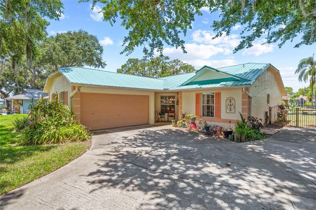 6369 BONNIE CT, St Cloud, FL 34771