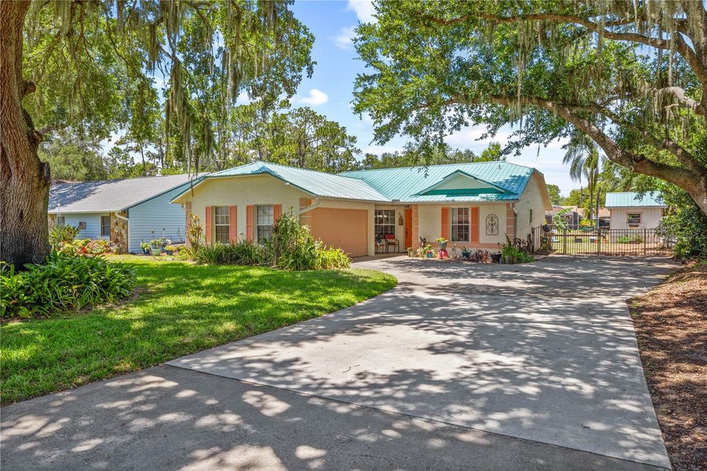 6369 BONNIE CT, St Cloud, FL 34771