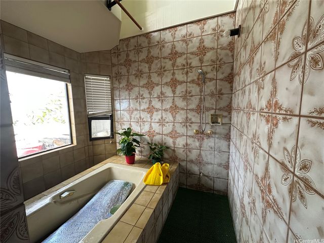 59-001 Holawa Street K, Haleiwa, HI 96712