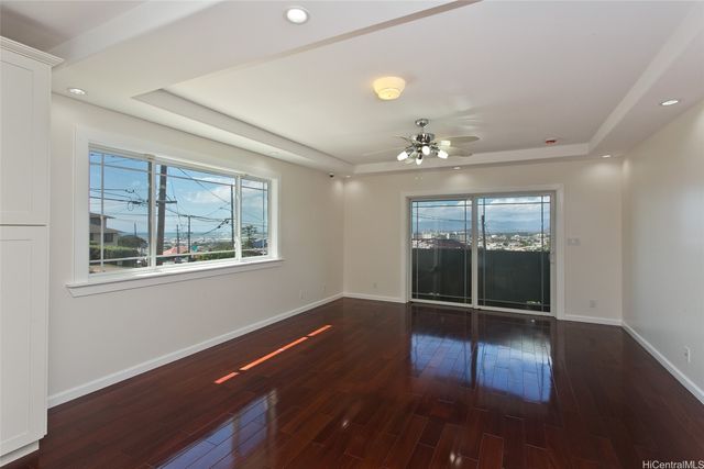 2004 Skyline Drive, Honolulu, HI 96817