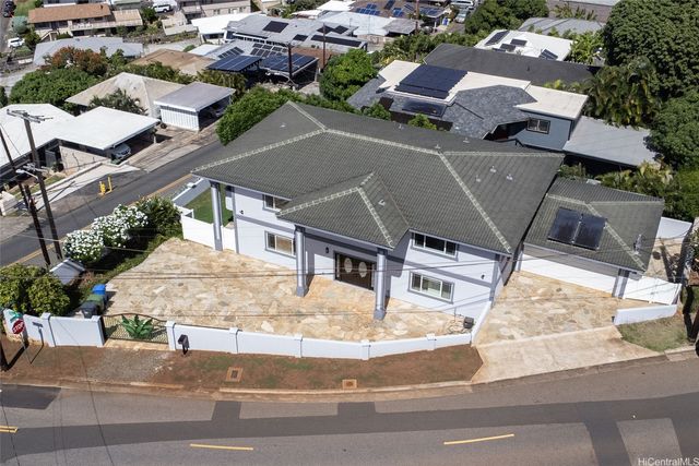 2004 Skyline Drive, Honolulu, HI 96817