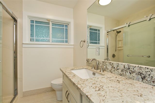 2004 Skyline Drive, Honolulu, HI 96817