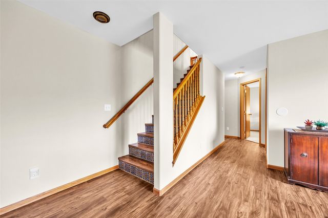396 Teakwood Ln D, Cedar Rapids, IA 52402