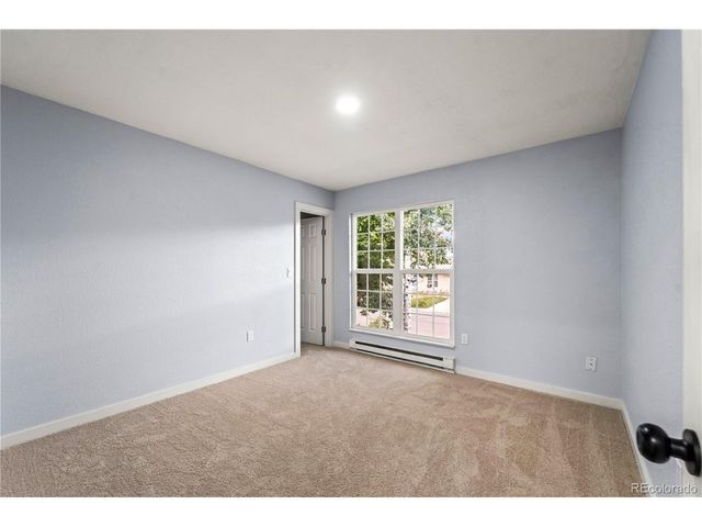 2244 Grant St, Longmont, CO 80501