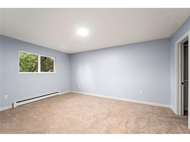 2244 Grant St, Longmont, CO 80501