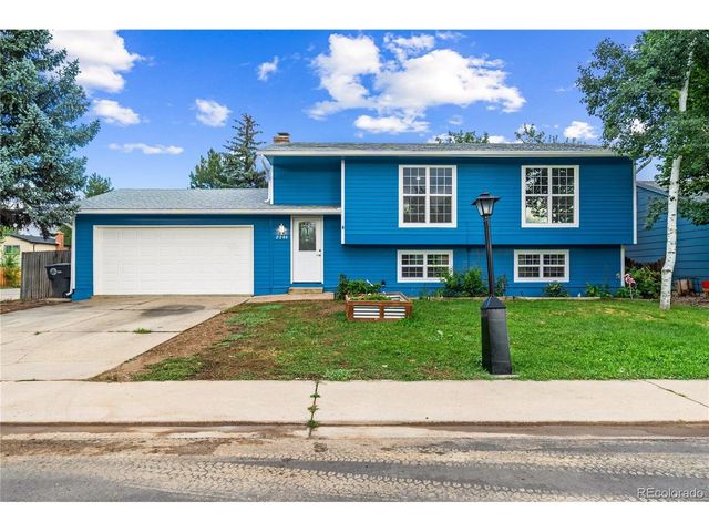 2244 Grant St, Longmont, CO 80501