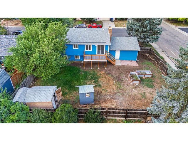 2244 Grant St, Longmont, CO 80501