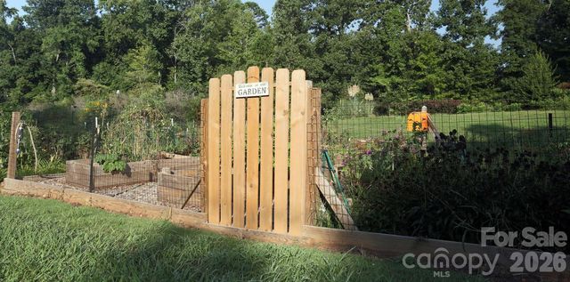 31 Fairway Ridge, Lake Wylie, SC 29710