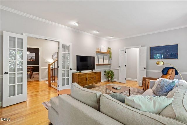 311 Old Forest Creek Drive, Chapel Hill, NC 27514