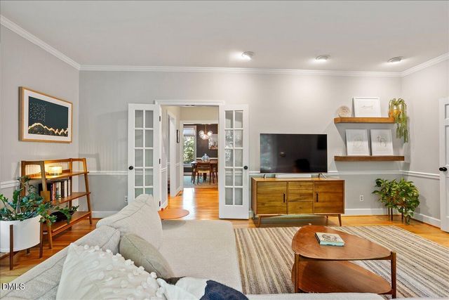 311 Old Forest Creek Drive, Chapel Hill, NC 27514