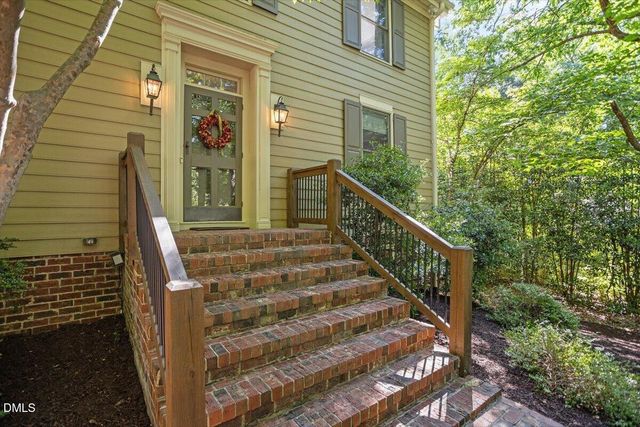 311 Old Forest Creek Drive, Chapel Hill, NC 27514