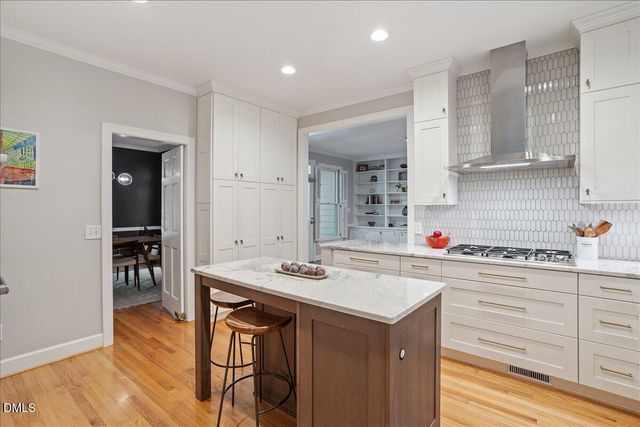 311 Old Forest Creek Drive, Chapel Hill, NC 27514