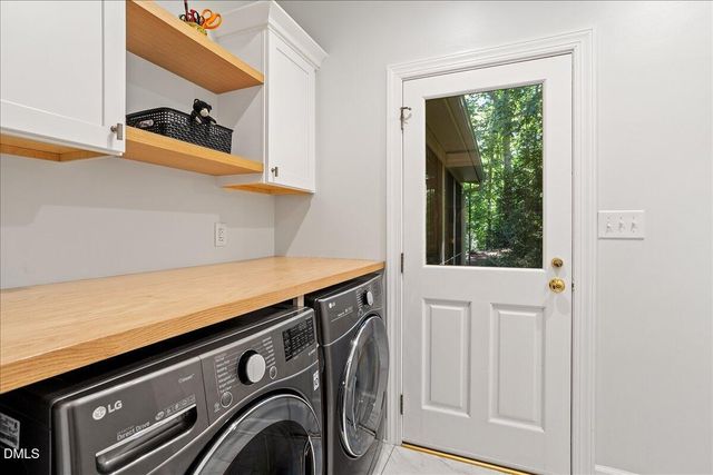 311 Old Forest Creek Drive, Chapel Hill, NC 27514