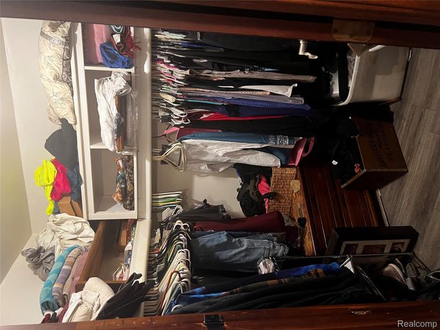 8309 Hugh Street, Westland, MI 48185