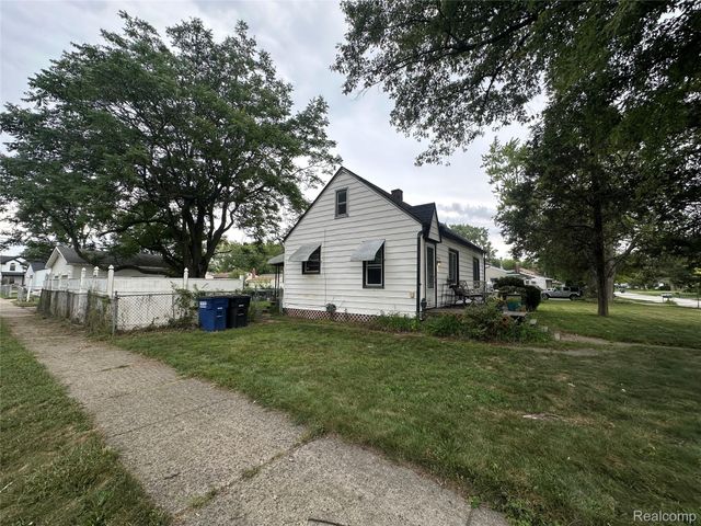 8309 Hugh Street, Westland, MI 48185