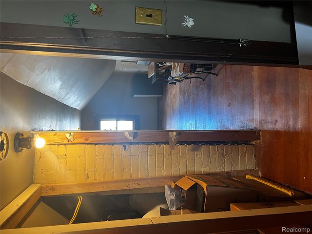 8309 Hugh Street, Westland, MI 48185