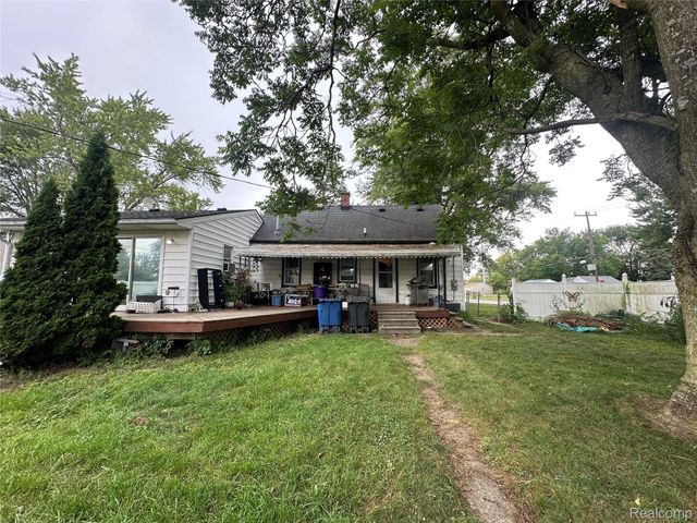 8309 Hugh Street, Westland, MI 48185