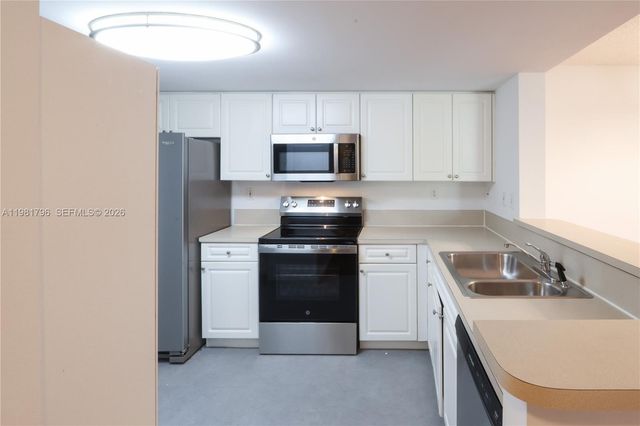 520 SE 5th Ave 1208, Fort Lauderdale, FL 33301